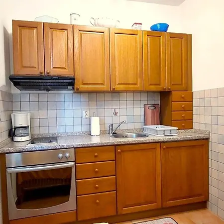 Apartman Charming Beachfront - One Bedroom *